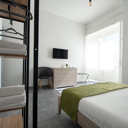 Casa Vacanze Family House Posizione Centralissima Civitavecchia Ngoại thất bức ảnh