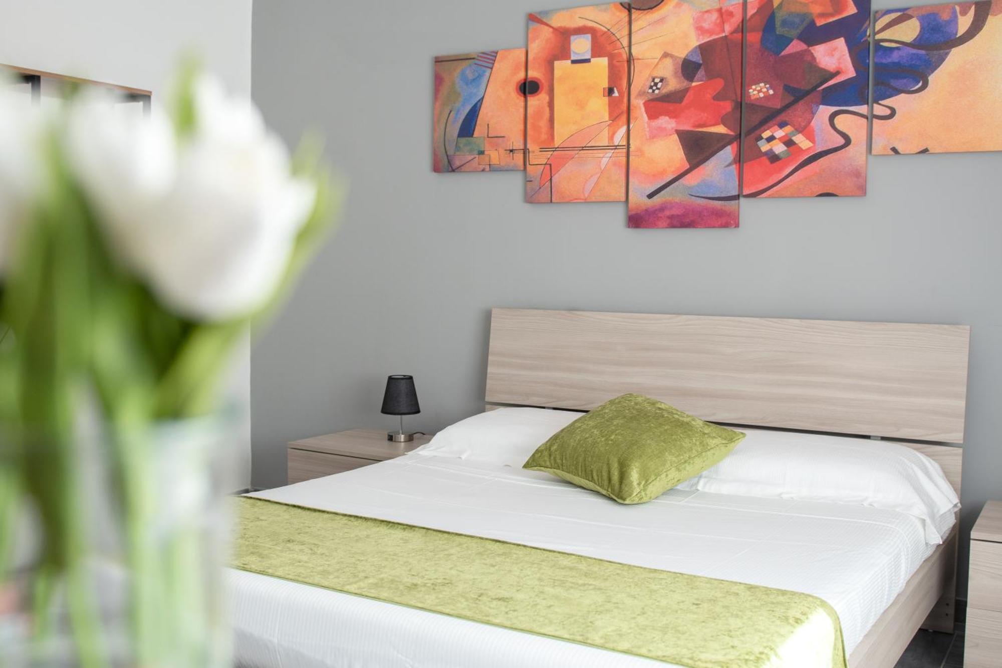 Casa Vacanze Family House Posizione Centralissima Civitavecchia Ngoại thất bức ảnh